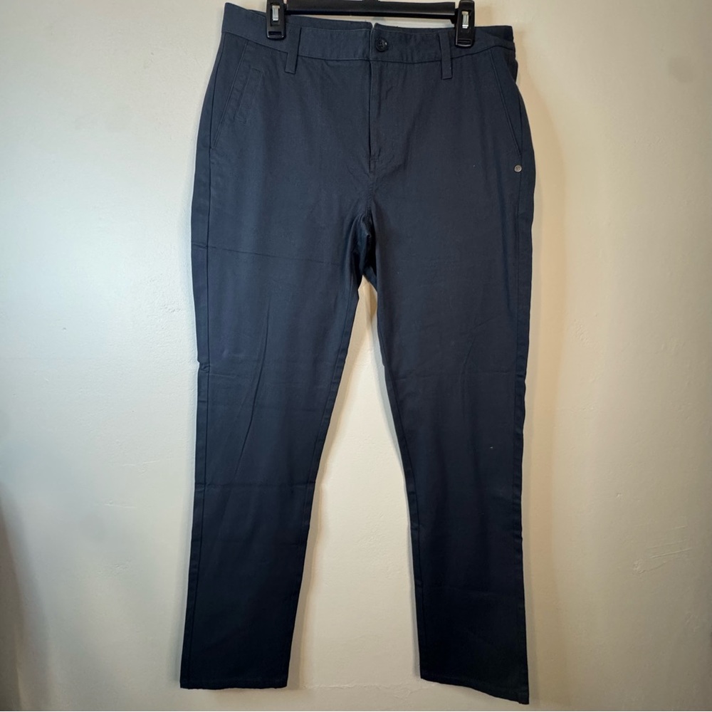 Vuori Men's Navy Blue Pants 32"